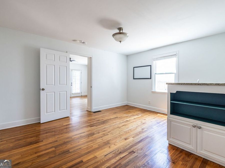 Property Image 38