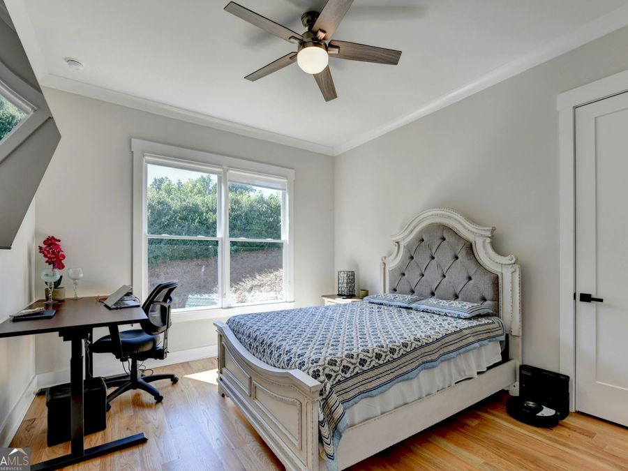 Property Image 38