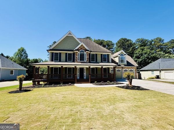 125 W Chestnut Way, Dallas, GA 30132