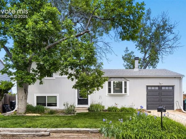 9831 W 105th Avenue, Broomfield, CO 80021