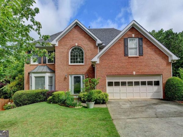 1053 Hawk Creek Trail, Lawrenceville, GA 30043