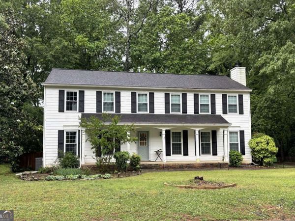 2225 Laurel Mill Way, Roswell, GA 30076