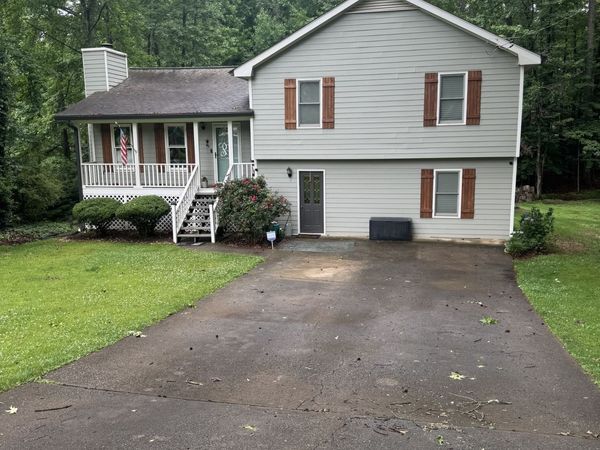 5627 Pinedale Circle, Sugar Hill, GA 30518