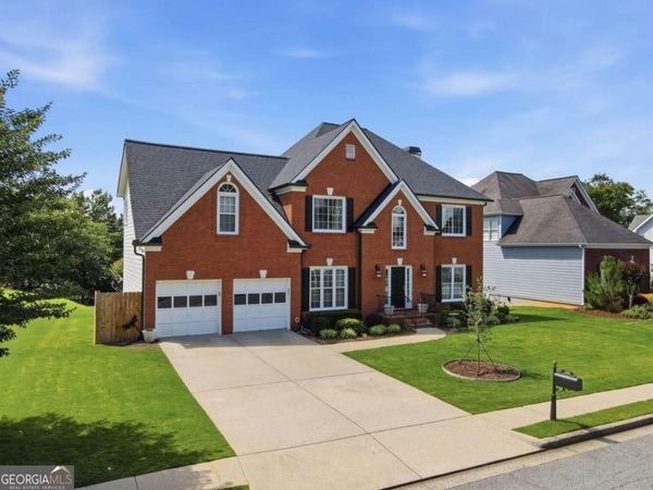 200 Finsbury Park Court, Suwanee, GA 30024