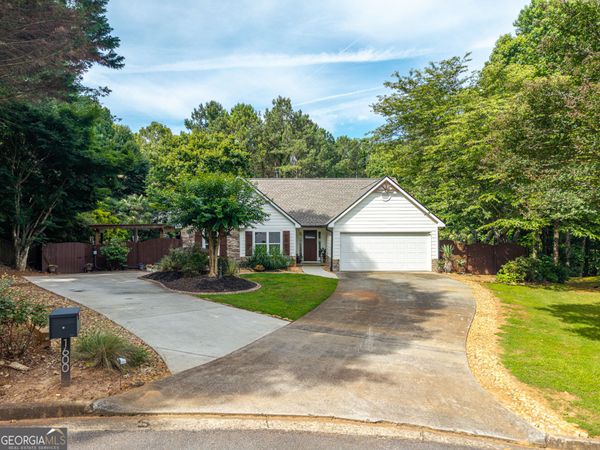 1600 Eagle Drive, Woodstock, GA 30189