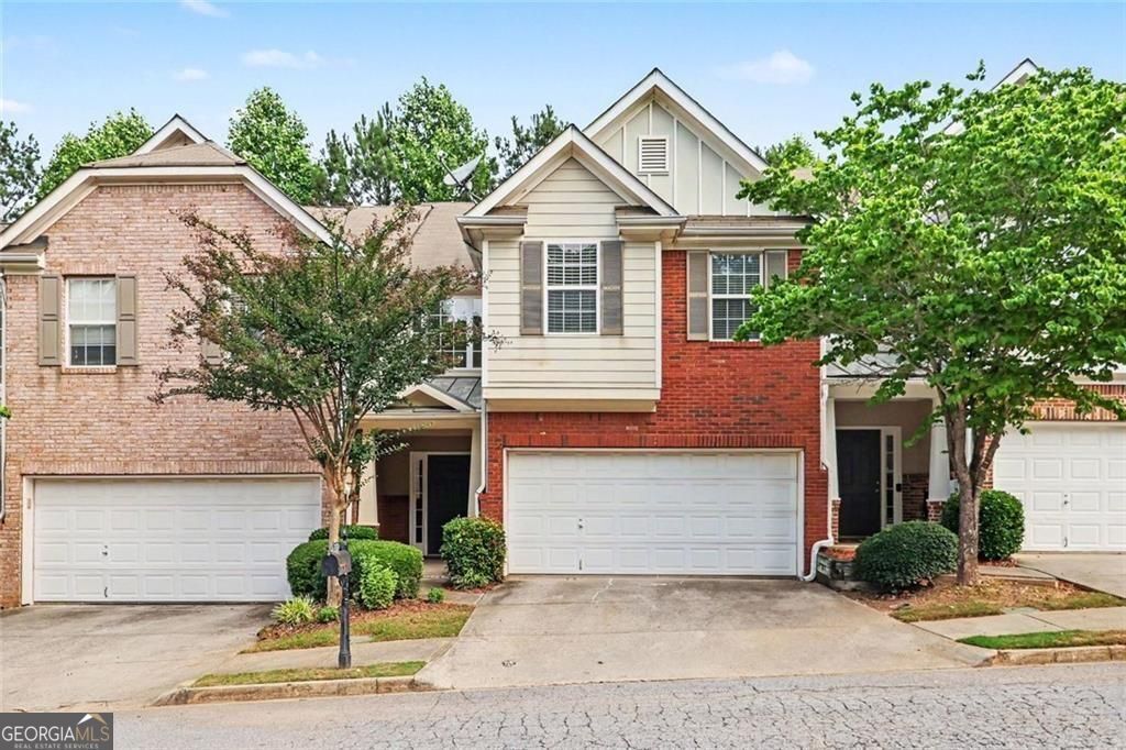 372 Creek Manor Suwanee, GA 30024