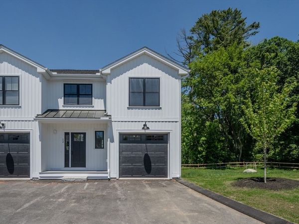 112 Genest St, Unit 12, Dracut, MA 01826