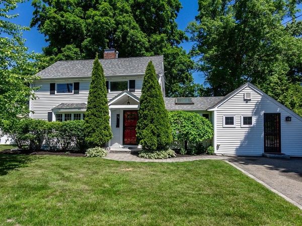 74 Rose Hill Way, Waltham, MA 02453