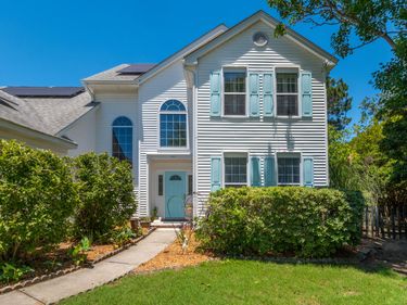 422 S Piazza Court, Mount Pleasant, SC 29464