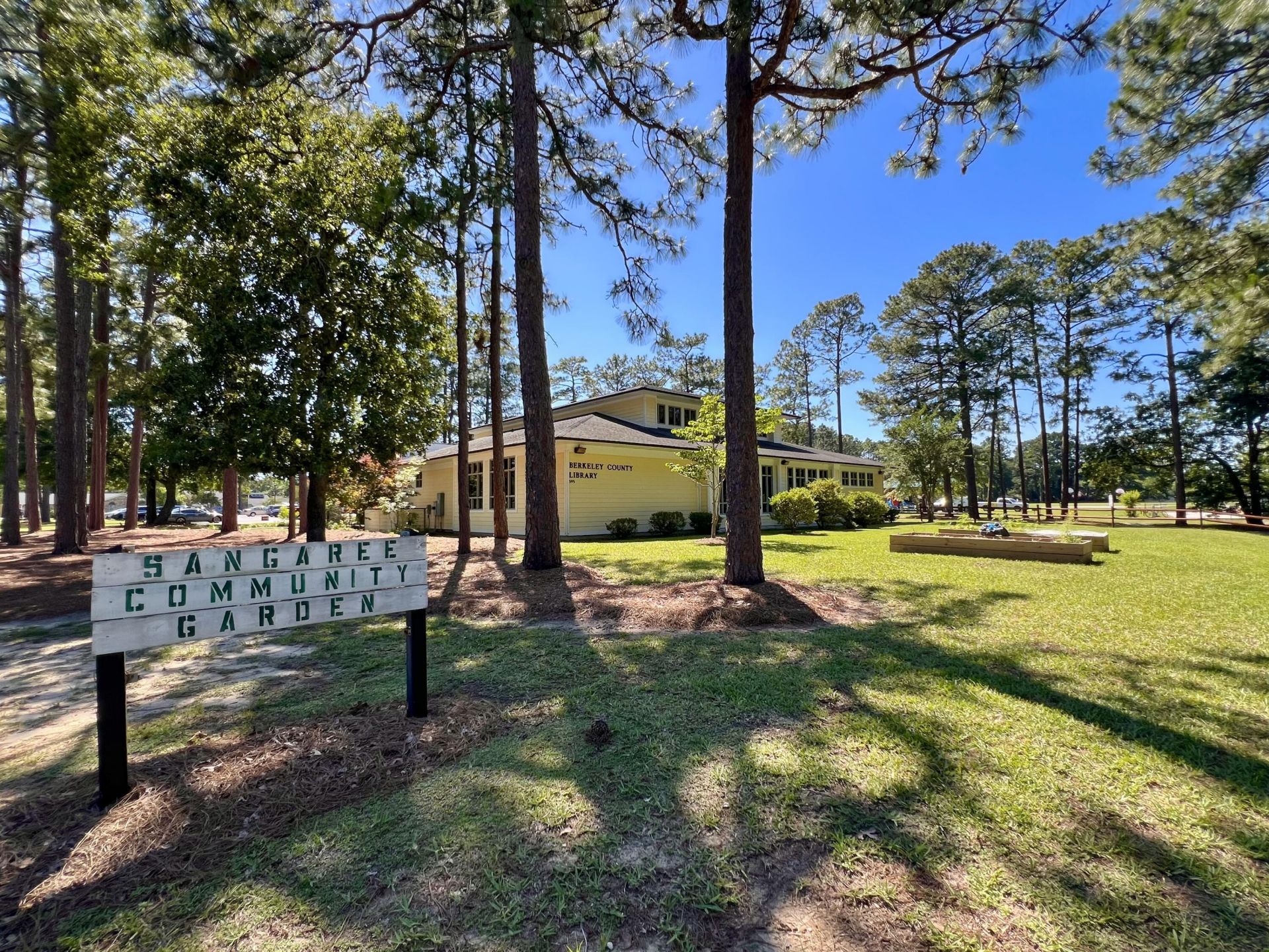 204 Oxford Way Photo 35