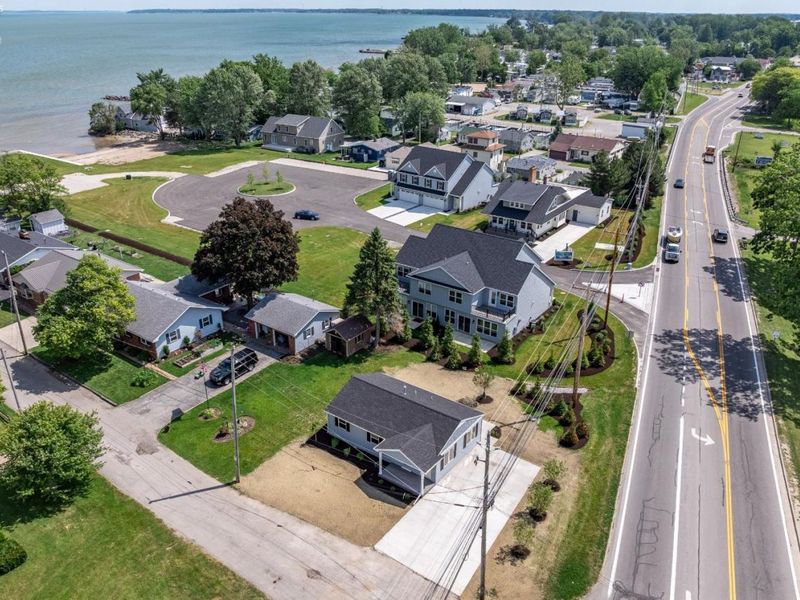 21 N Shawnee Drive, Port Clinton, OH 43452 Photo 14