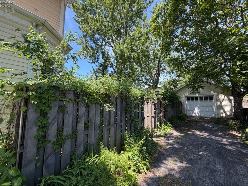 803 W Adams Street, Sandusky, OH 44870 Photo 10