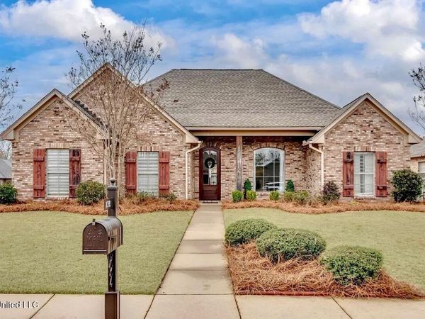132 Hanover Street, Madison, MS 39110