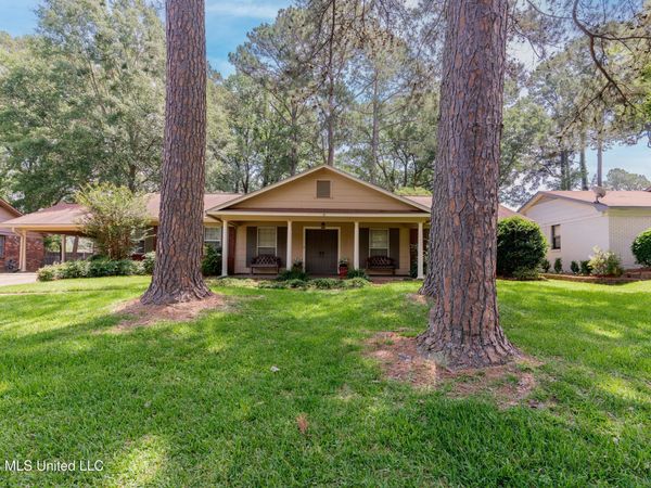 715 Tanglewood Drive, Clinton, MS 39056