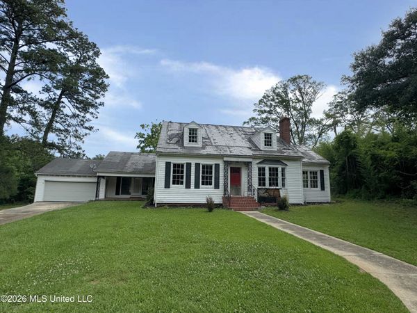 479 E Main Street, Gloster, MS 39638