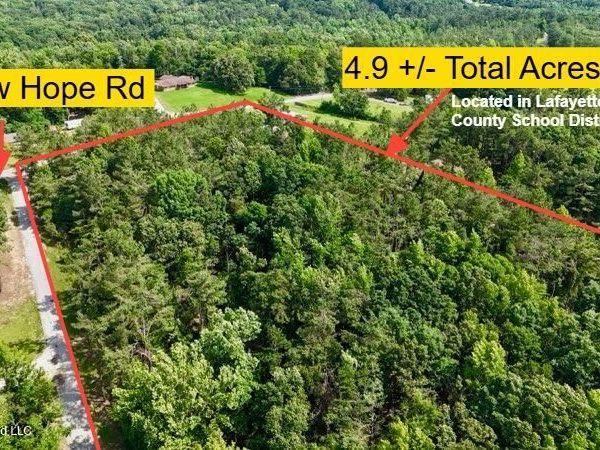 New Hope Road, Como, MS 38619
