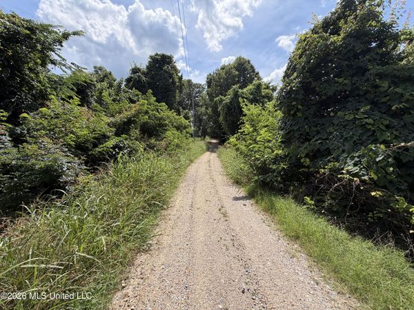 301 Fairview Drive, Vicksburg, MS 39180