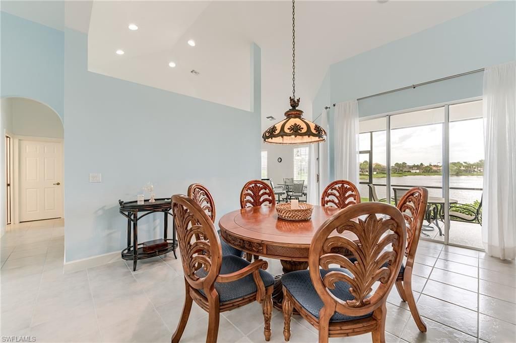 8864 New Castle Dr, Fort Myers, FL 33908 Photo