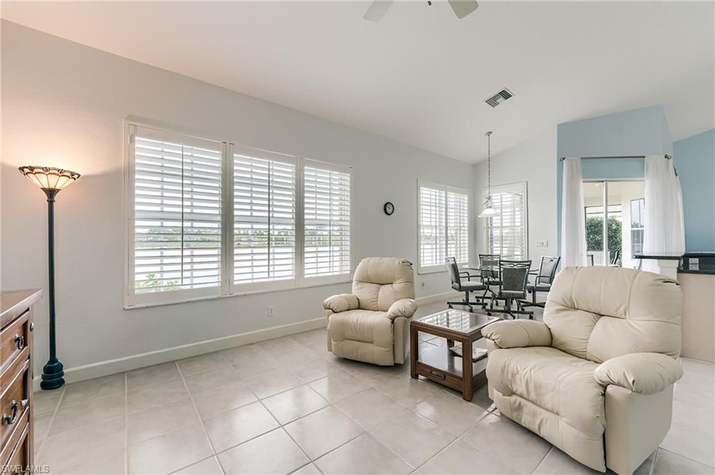 8864 New Castle Dr, Fort Myers, FL 33908 Photo