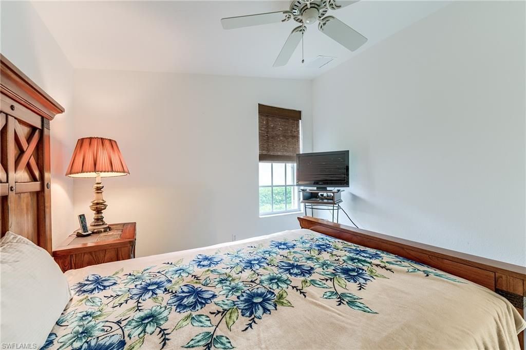 8864 New Castle Dr, Fort Myers, FL 33908 Photo
