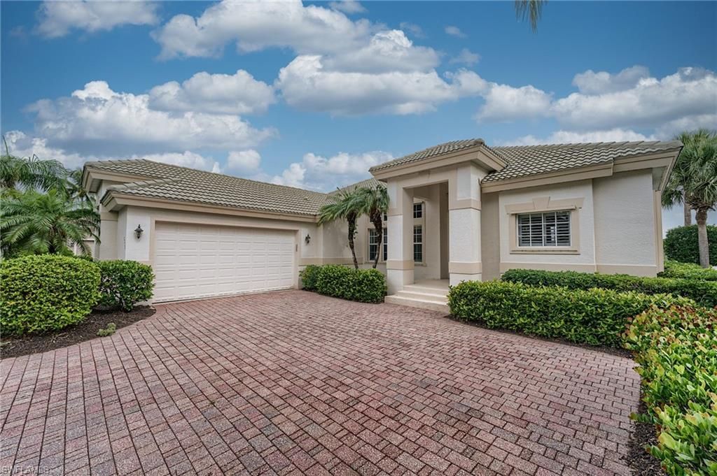 8864 New Castle Dr, Fort Myers, FL 33908 Photo