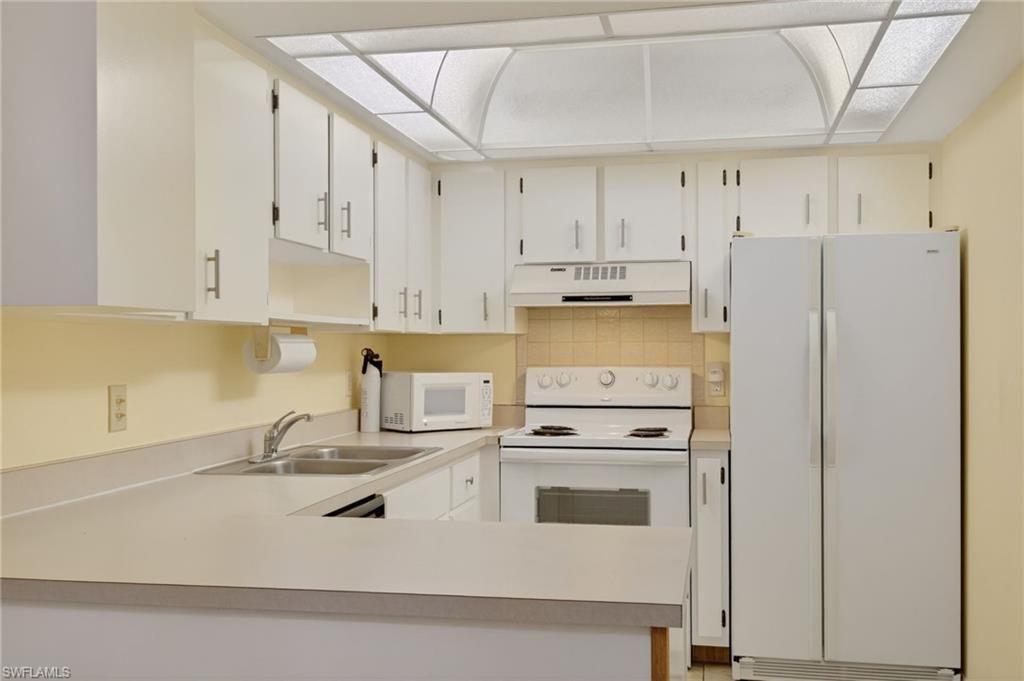 12481 Mcgregor Blvd , Unit 17, Fort Myers, FL 33919 Photo