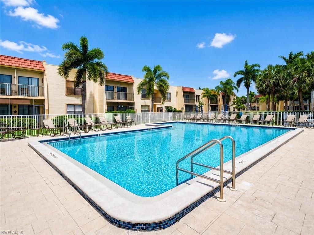 12481 Mcgregor Blvd, Unit 17, Fort Myers, FL 33919 Photo
