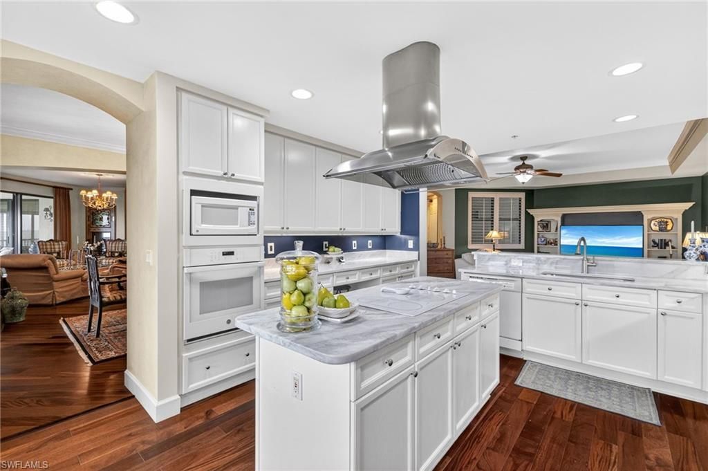11620 Court Of Palms , Unit 202, Fort Myers, FL 33908 Photo