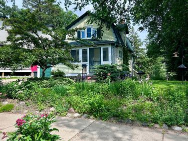 4031 Vincent Avenue S, Minneapolis, MN 55410