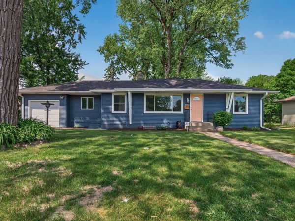 4613 Indiana Avenue N, Robbinsdale, MN 55422