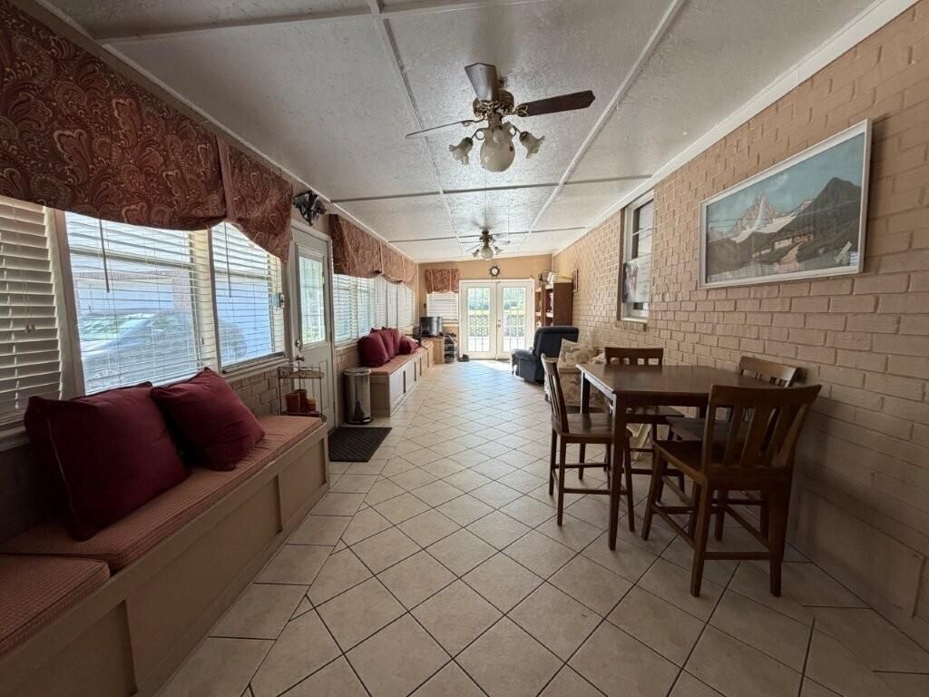 3556 S Live Oak Drive Photo 13