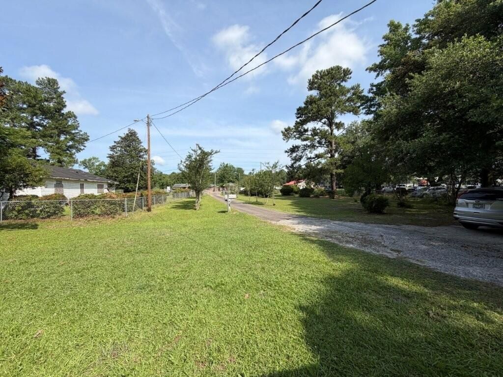 3556 S Live Oak Drive Photo 7