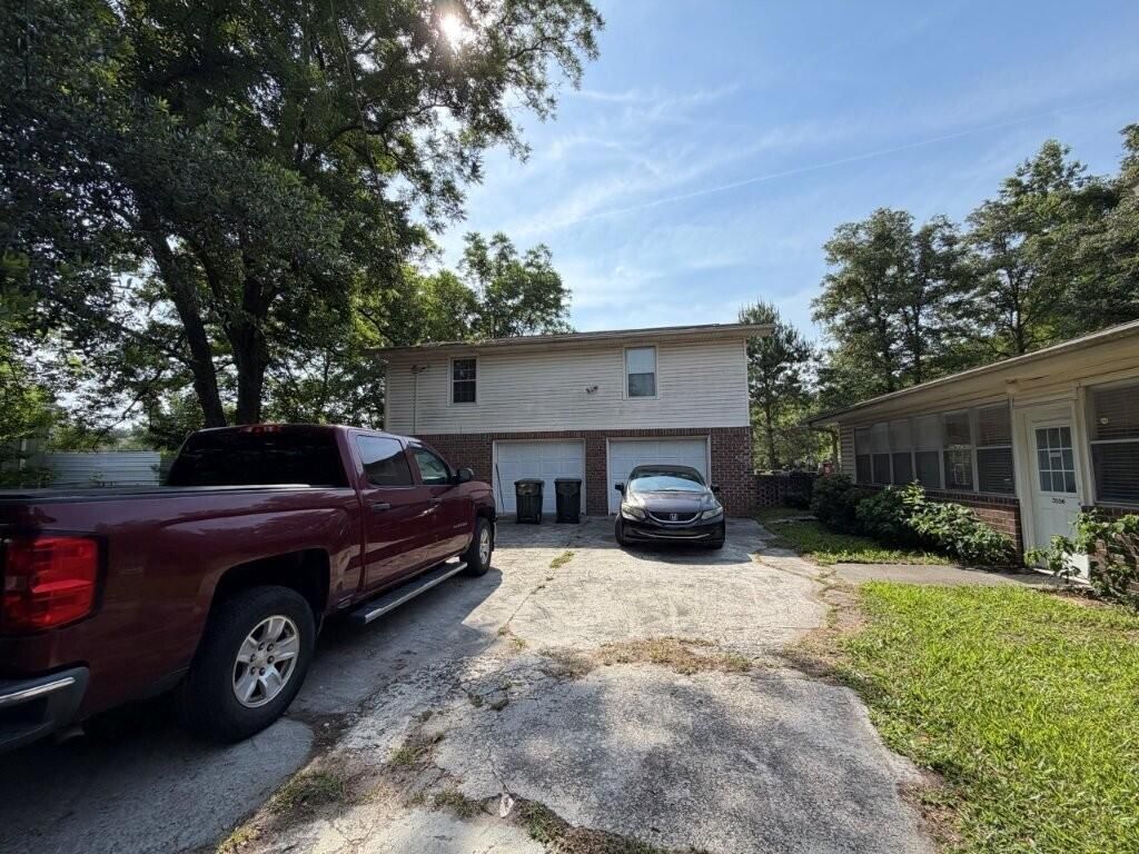 3556 S Live Oak Drive Photo 8