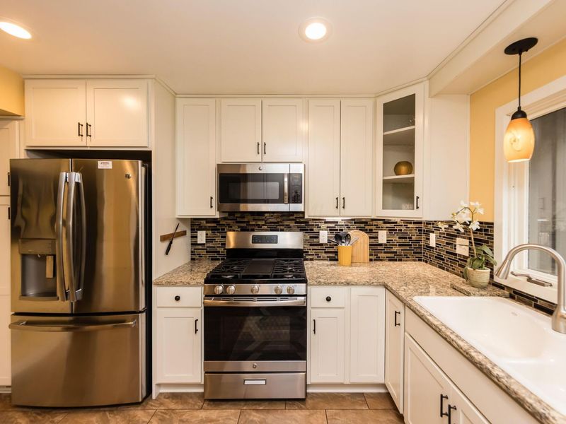 84 Glen Drive, Worthington, OH 43085 Photo 4
