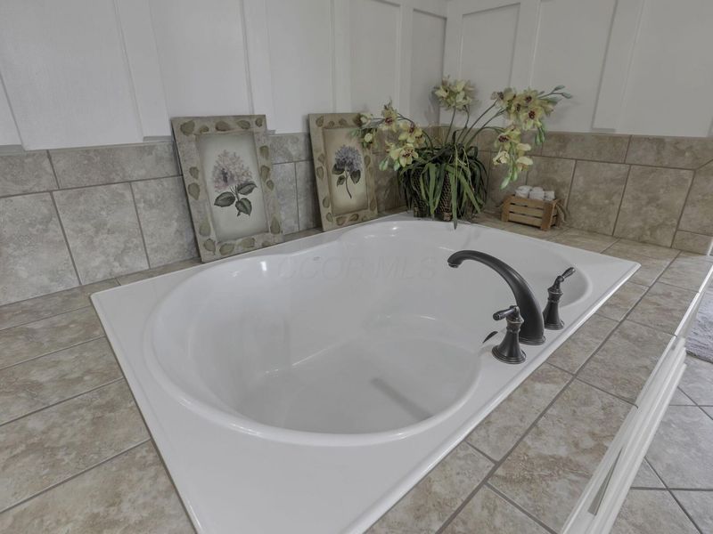 8210 Garden Drive , Pickerington, OH 43147 Photo 50