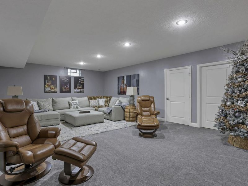 8210 Garden Drive , Pickerington, OH 43147 Photo 73