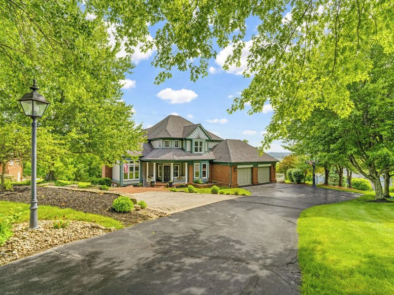 5 Medbery Drive, Coshocton, OH 43812 Photo 2