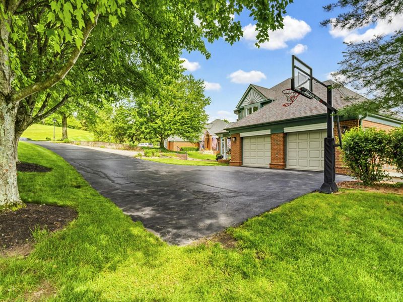 5 Medbery Drive, Coshocton, OH 43812 Photo 4