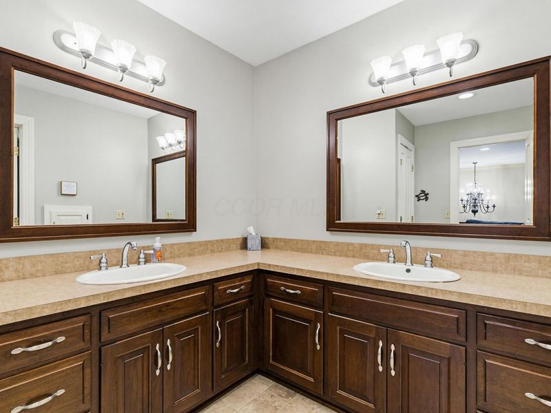 5 Medbery Drive, Coshocton, OH 43812 Photo 59