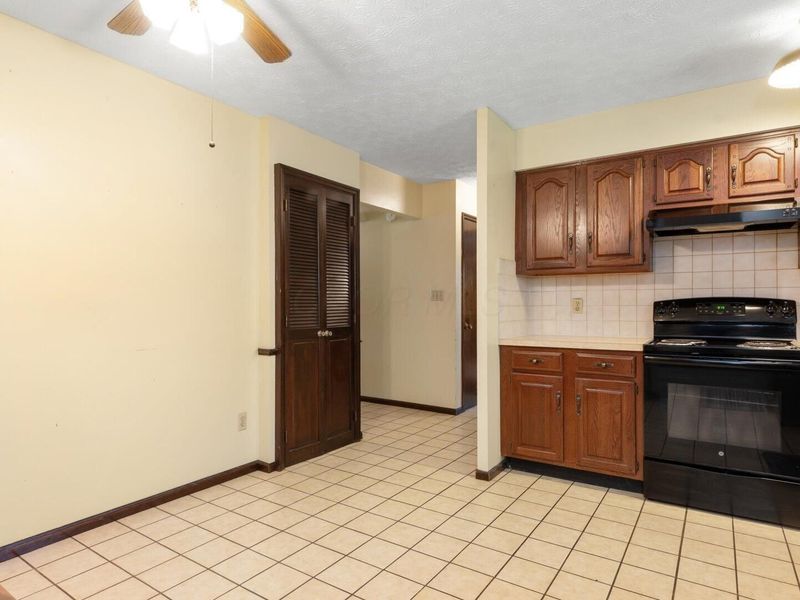 6933 Nocturne Road N, Reynoldsburg, OH 43068 Photo 21
