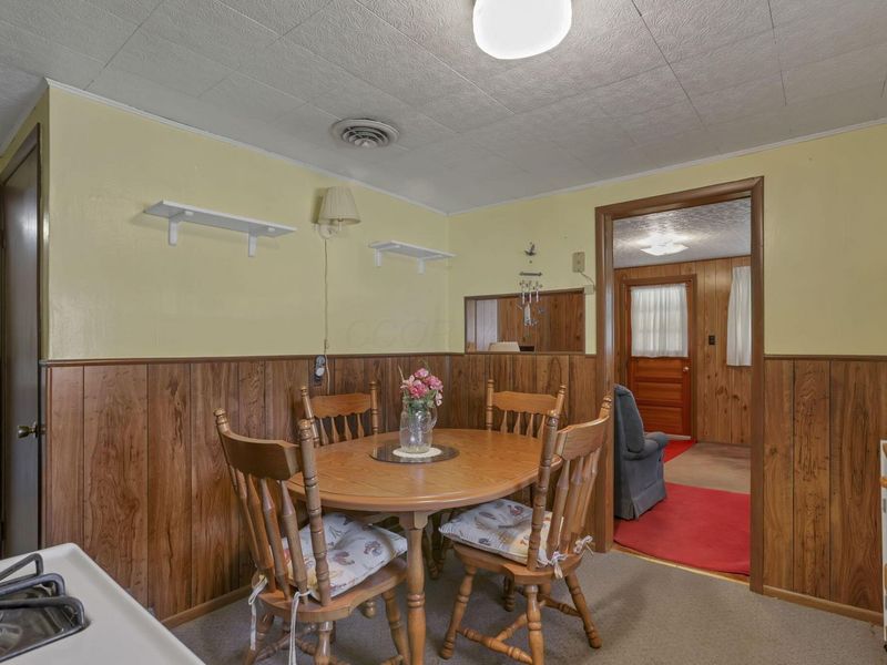 887 Jones Avenue , Newark, OH 43055 Photo 11