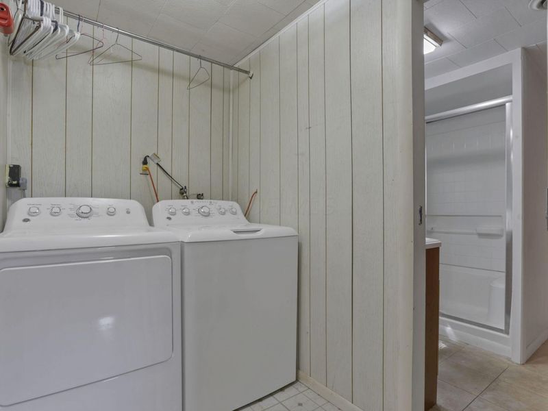 887 Jones Avenue , Newark, OH 43055 Photo 22