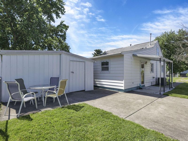 887 Jones Avenue , Newark, OH 43055 Photo 4