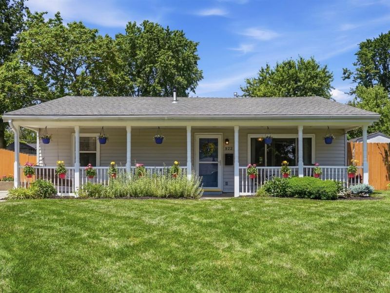 922 Bellwood Drive, Loveland, OH 45140 Photo 1