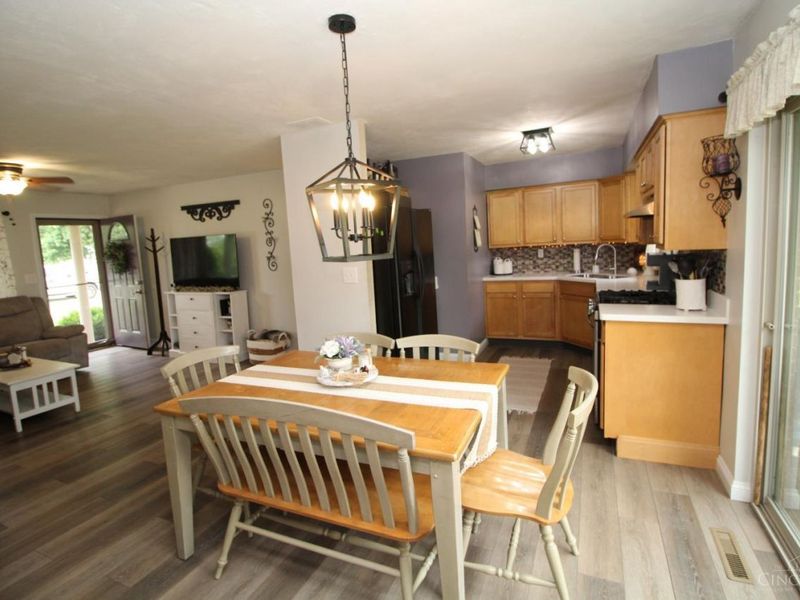 8978 Perry Avenue, Madison Twp, OH 45042 Photo 4