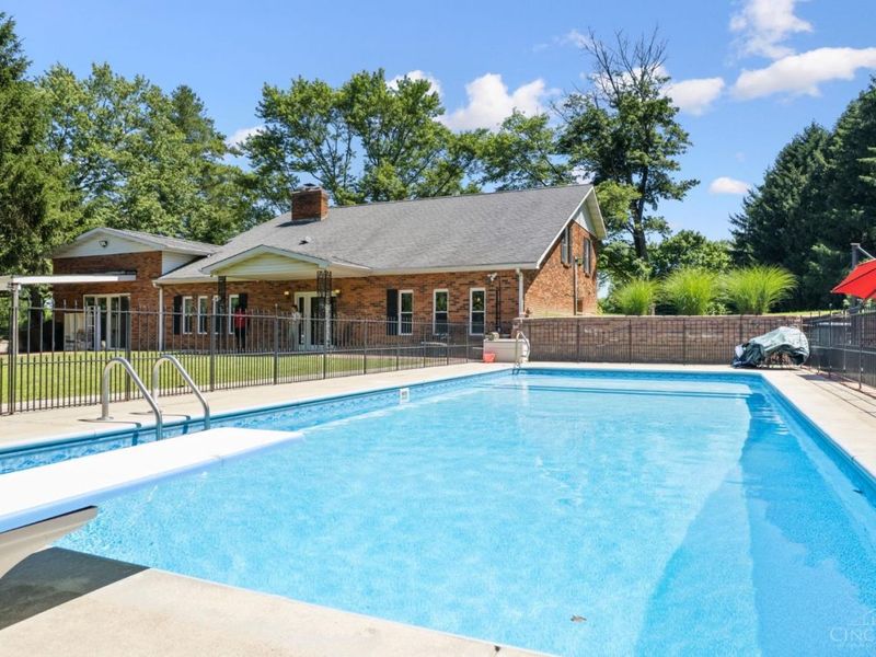 1331 Indian Ridge Trail, New Richmond, OH 45157 Photo 3
