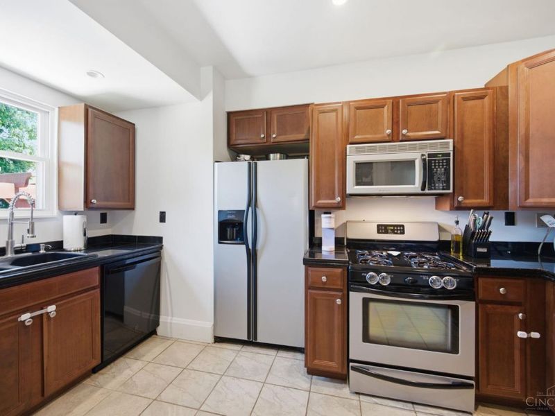 5600 Arnsby Place, Cincinnati, OH 45227 Photo 21