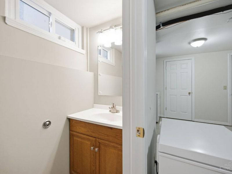5600 Arnsby Place, Cincinnati, OH 45227 Photo 38
