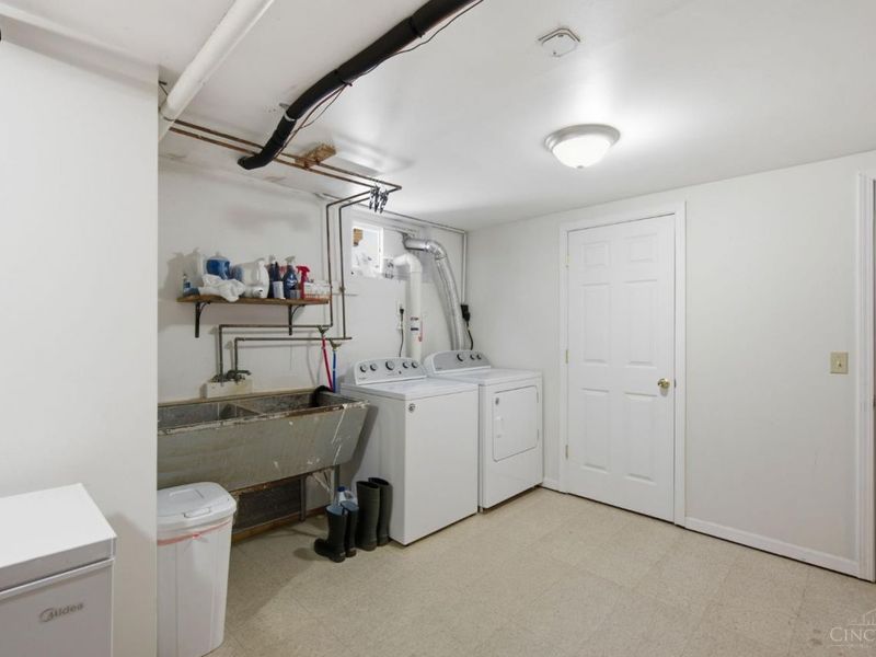 5600 Arnsby Place, Cincinnati, OH 45227 Photo 40
