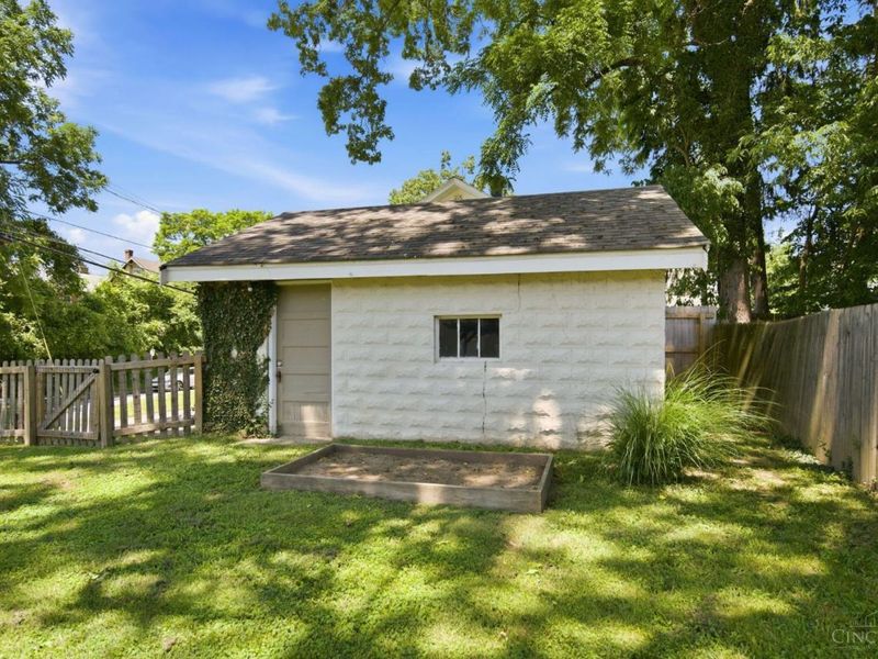 5600 Arnsby Place, Cincinnati, OH 45227 Photo 46
